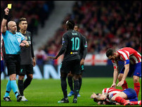 ����� ����