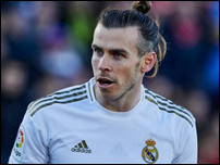 ����� ����