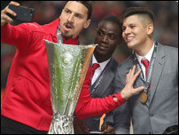 ���� ����