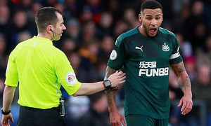 �������