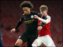 ����� ����