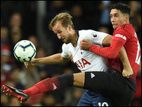 ����� ����