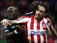 ����� ����