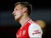 ����� ����