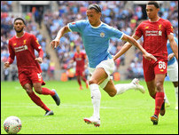 ����� ����