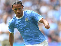 ����� ����