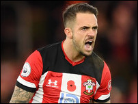 ����� ����