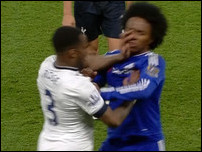 ����� ����