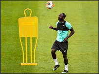 ����� ����