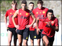 ����������