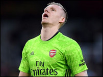 ����� ����