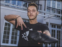 ����� ����