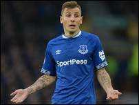 ���� ����