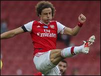 ����� ����