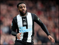 ����� ����