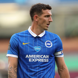 ����� ����