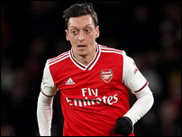 ����� ����