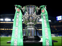 ����� ����