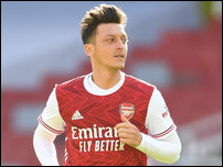 ����� ����