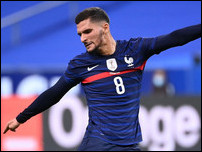 ����� ����