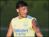 ����� ����