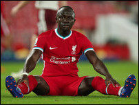 ����� ����