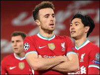 ����� ����