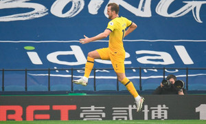 ����� ����