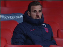 ����� ����