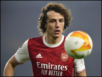 ����� ����