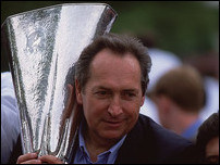 ����� ����