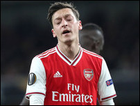 ����� ����