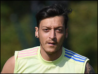 ����� ����