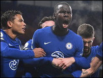 ���� ����