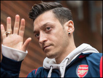 ����� ����