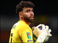 ����� ����