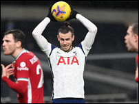 ����� ����