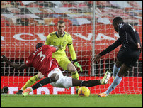 ���� ����