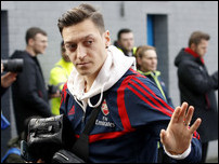 ����� ����