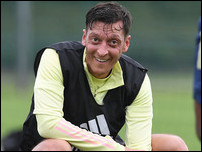 ����� ����