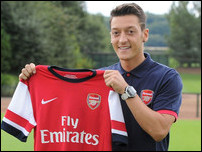 ����� ����