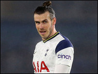 ����� ����