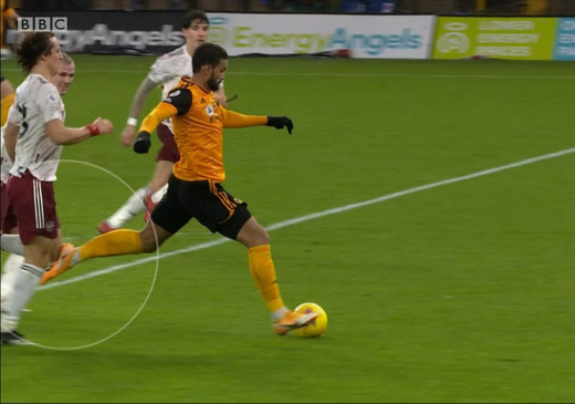 ����� ����