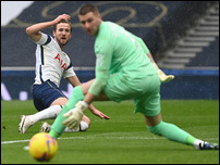 ����� ����