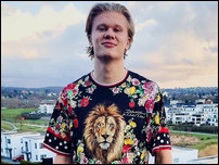 ������ ������