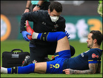 ����� ����