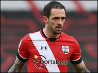 ����� ����