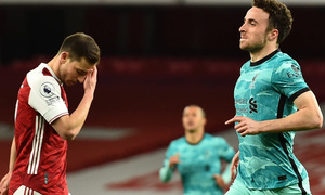 ����� ����