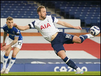 ����� ����