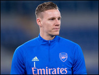 ����� ����